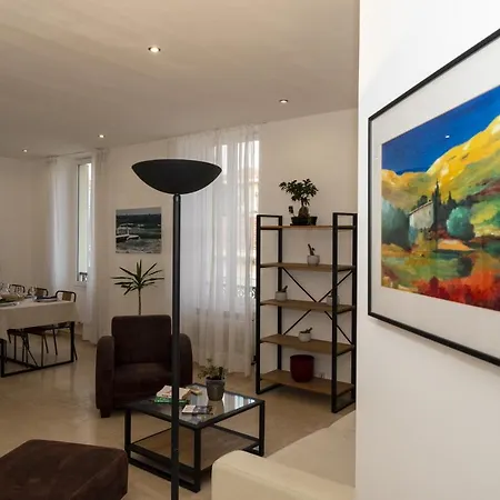 Apartamento Massena Niza