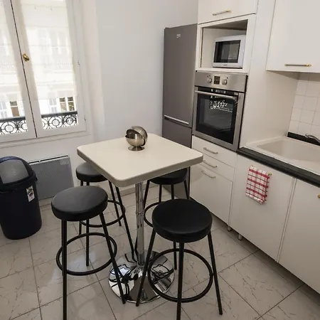Apartamento Massena Niza